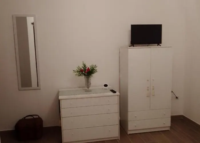 Casa Carducci * Monteleto